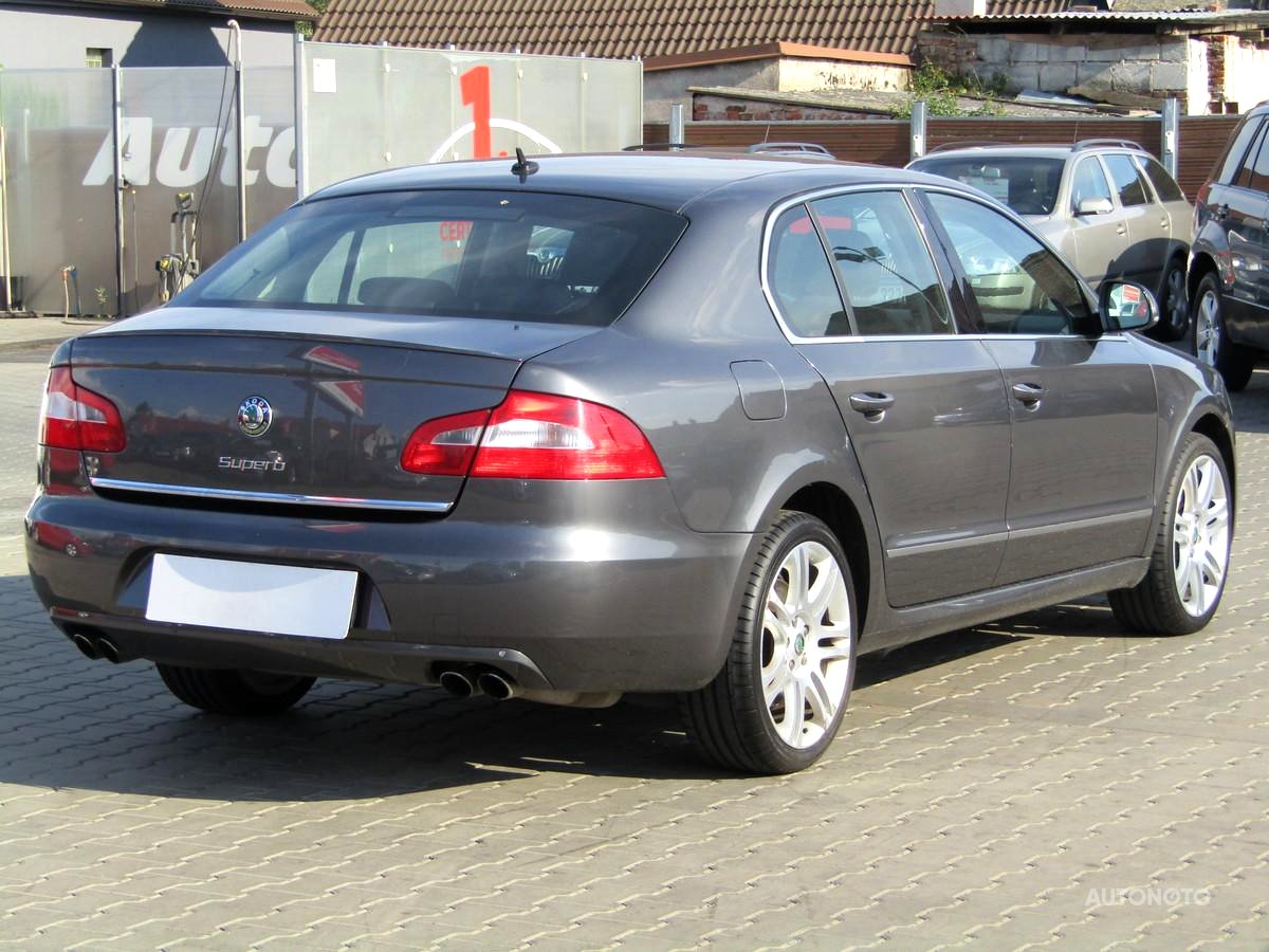 Škoda Superb, 2010 - pohled č. 5