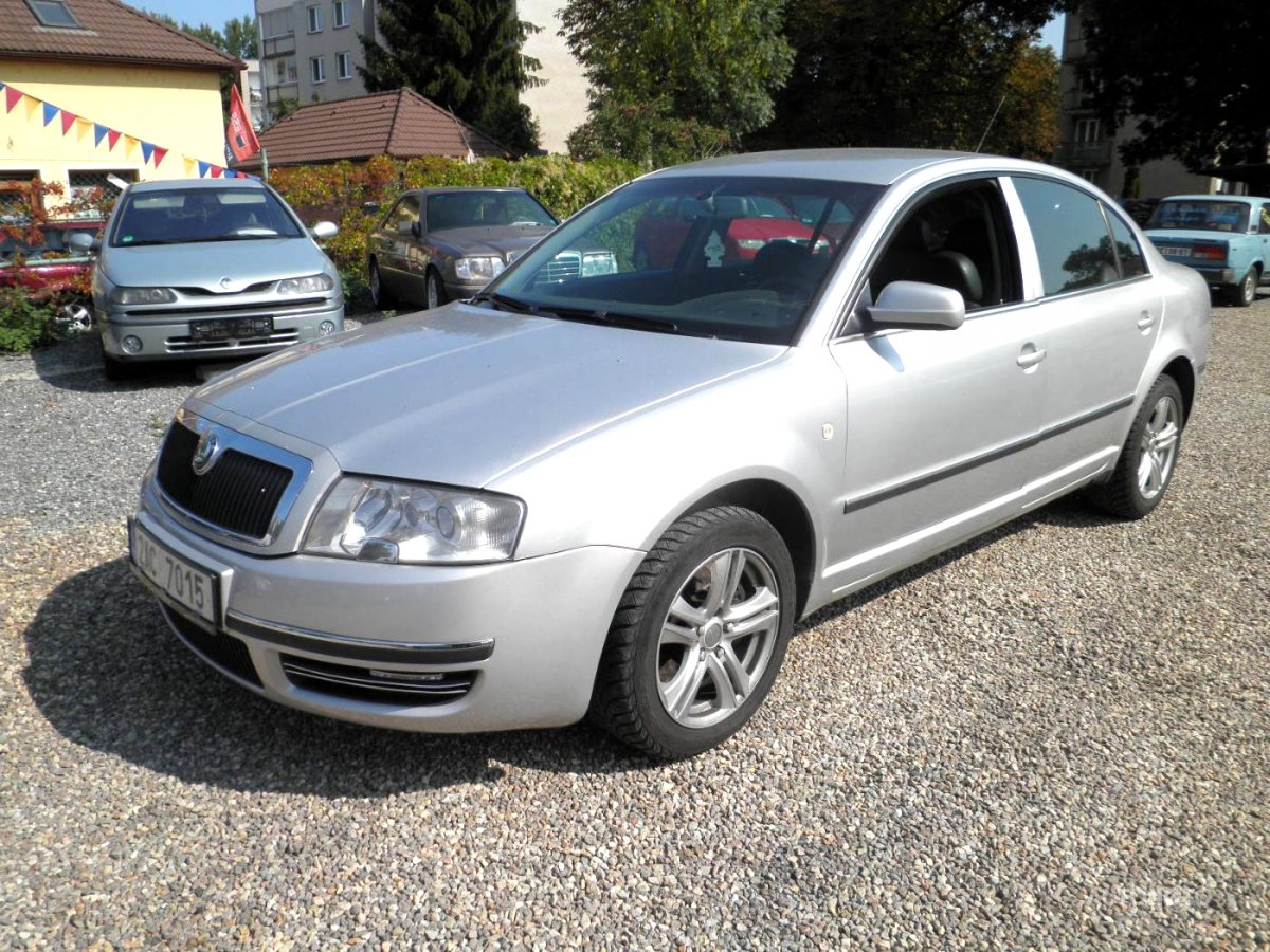 Škoda Superb, 2002 - celkový pohled