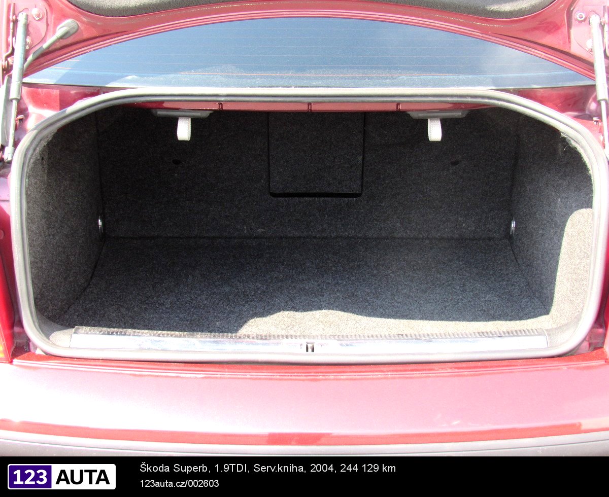 Škoda Superb, 2005 - pohled č. 10