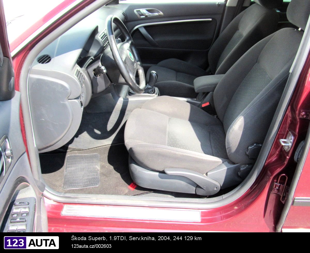 Škoda Superb, 2005 - pohled č. 14