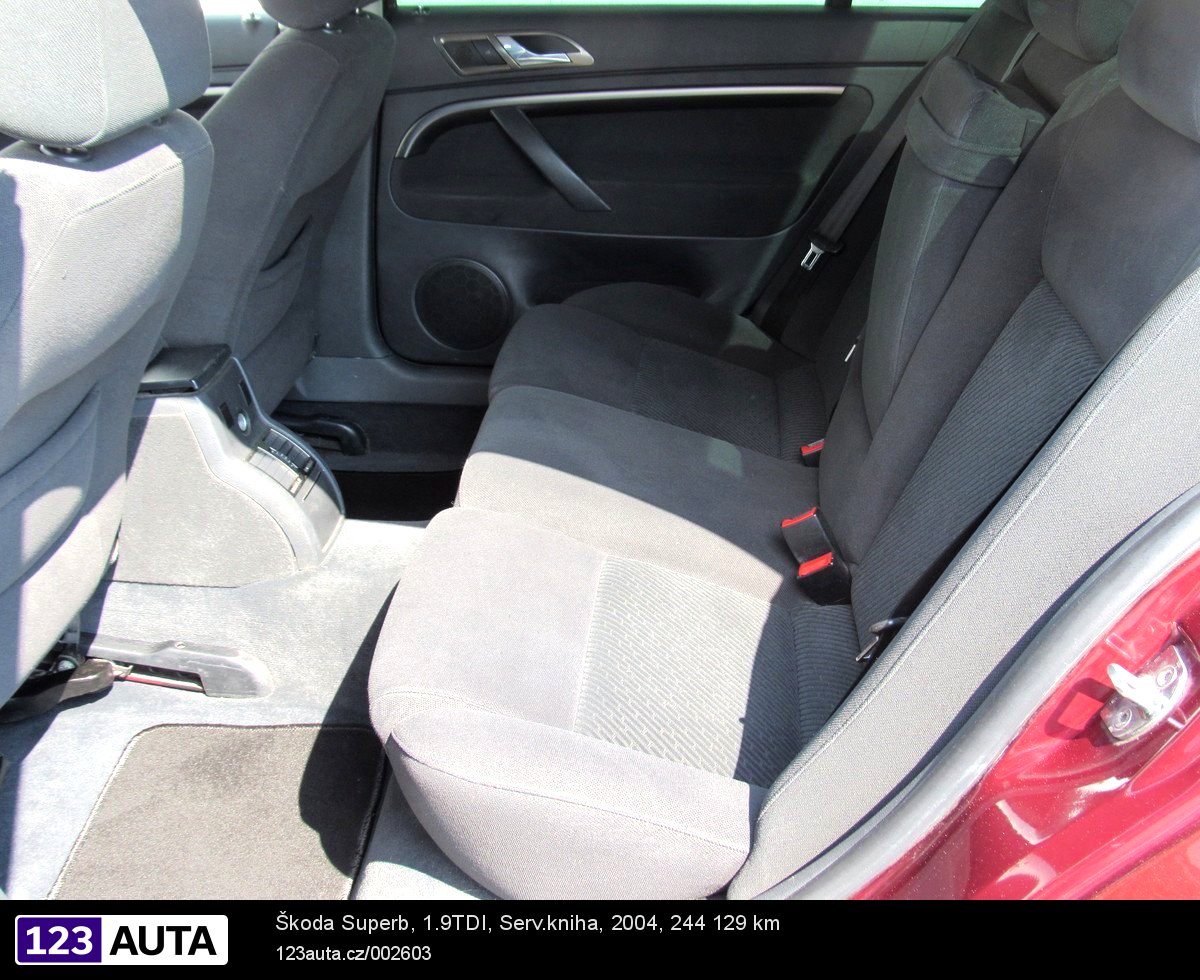 Škoda Superb, 2005 - pohled č. 15