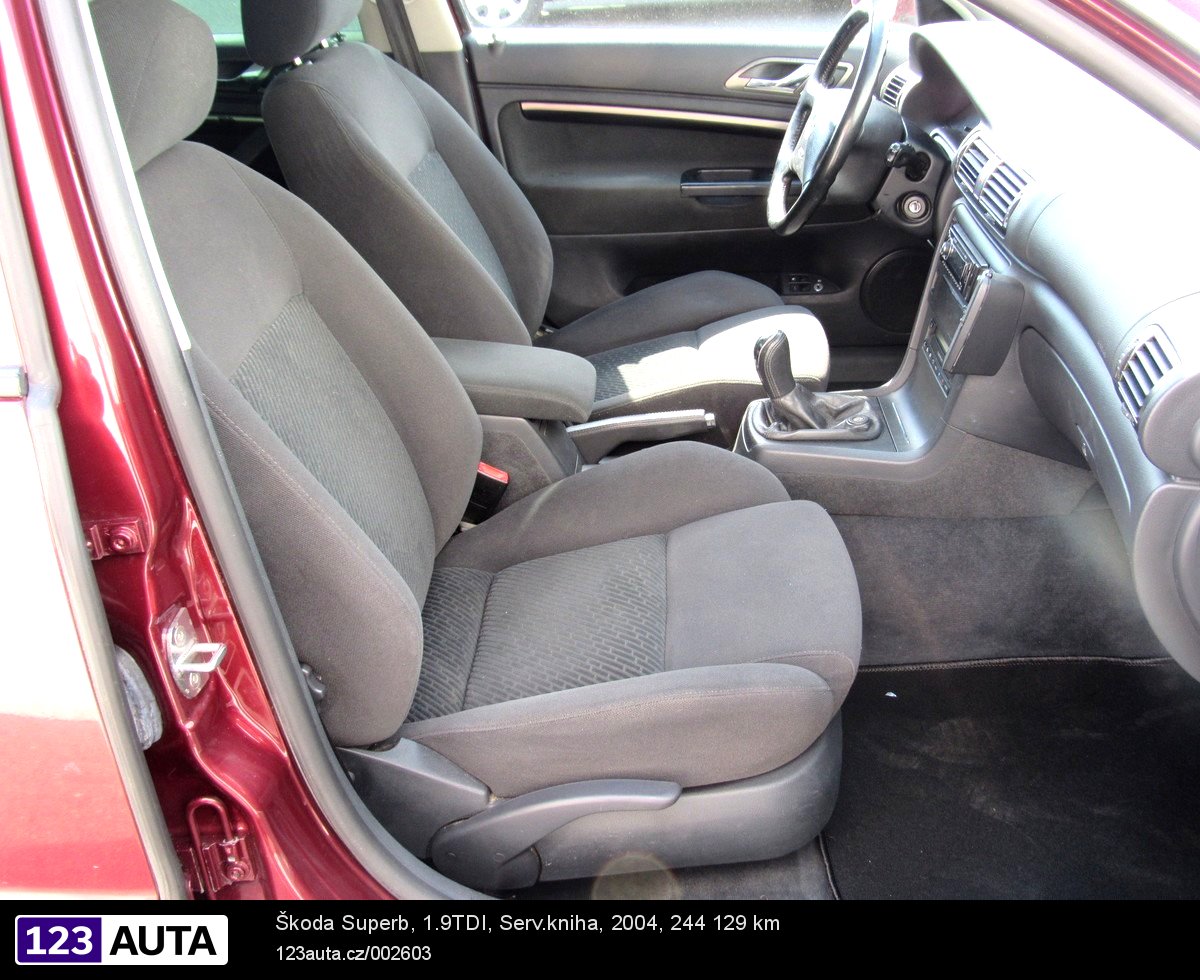 Škoda Superb, 2005 - pohled č. 16