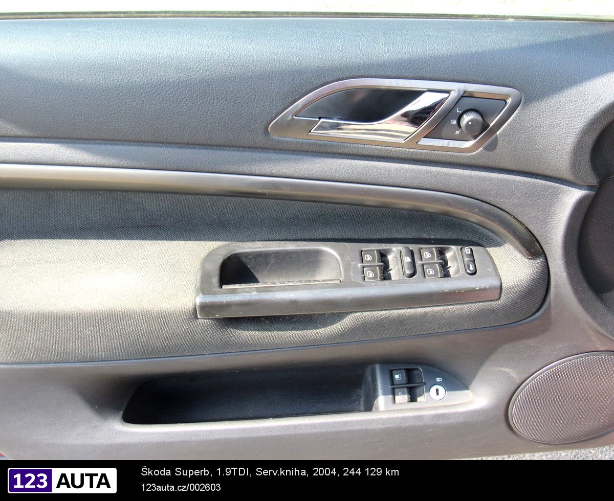 Škoda Superb, 2005 - pohled č. 18