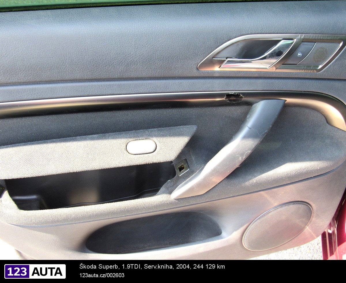 Škoda Superb, 2005 - pohled č. 19