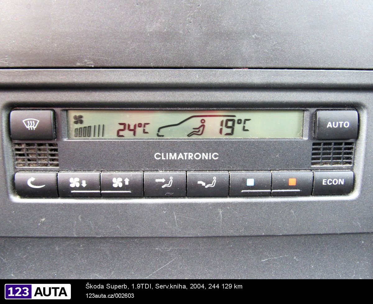 Škoda Superb, 2005 - pohled č. 24