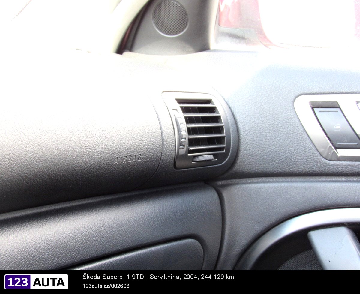 Škoda Superb, 2005 - pohled č. 26