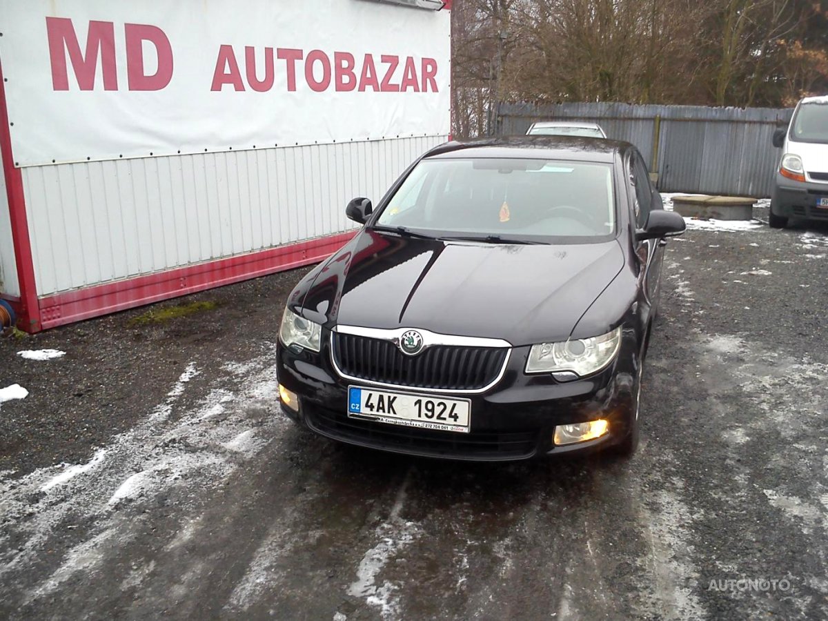 Škoda Superb, 2012 - pohled č. 2