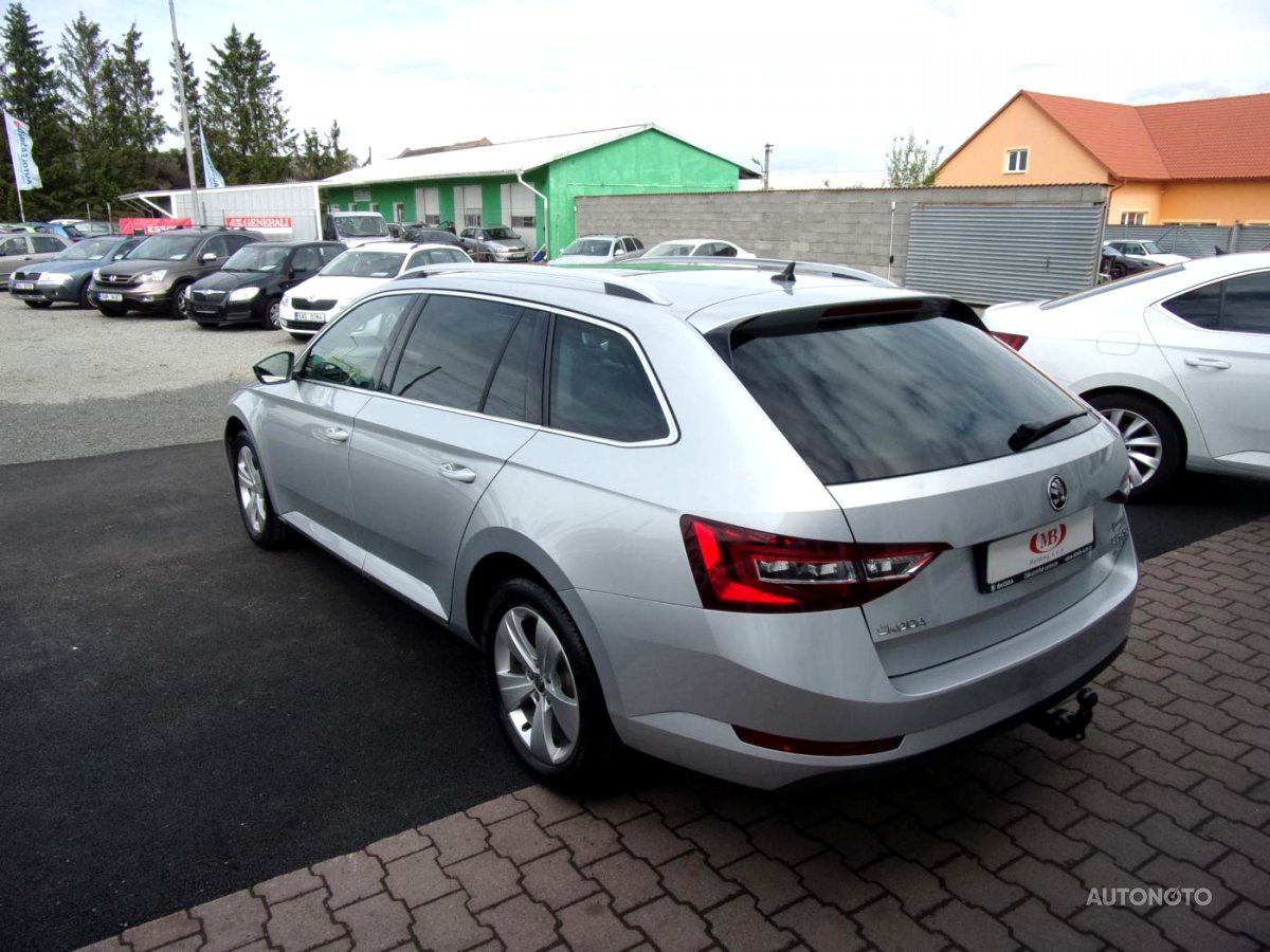 Škoda Superb, 2017 - pohled č. 3
