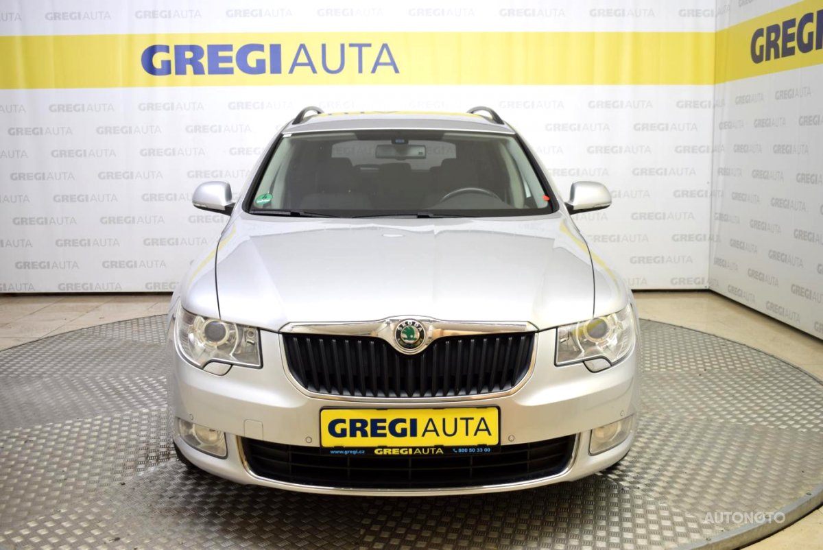 Škoda Superb, 2011 - celkový pohled