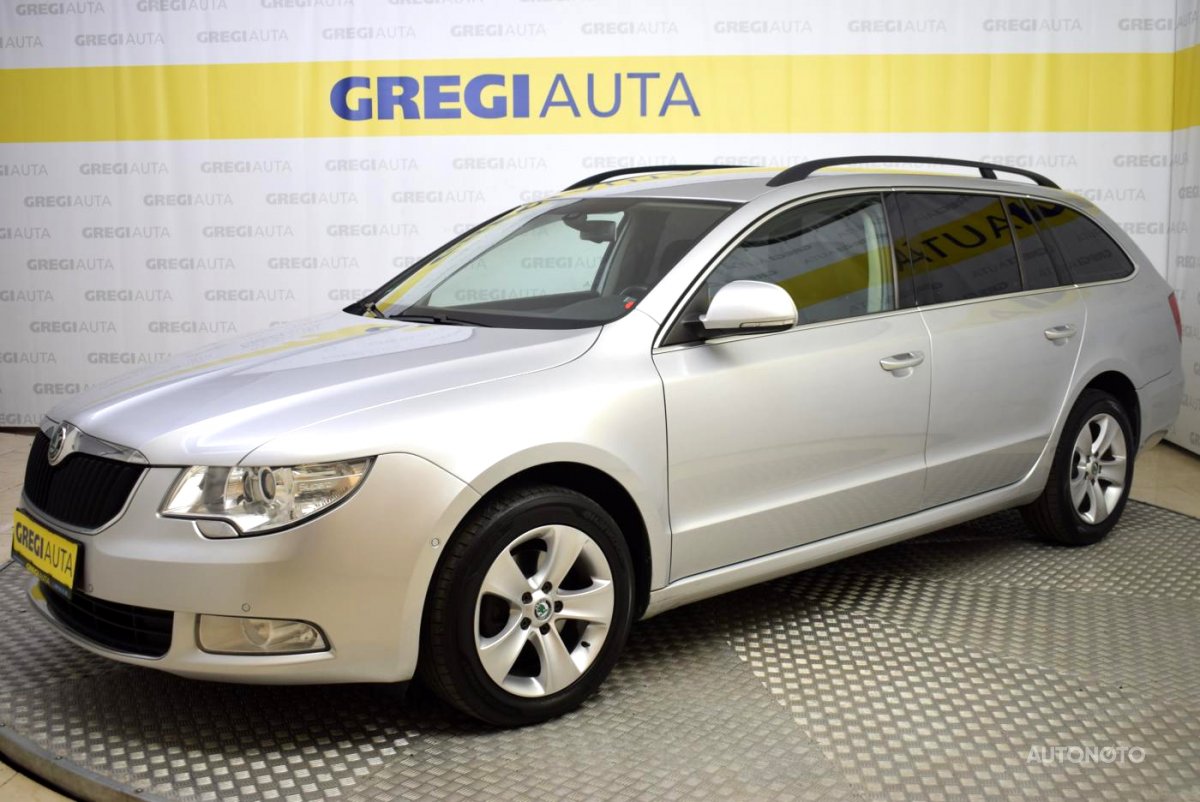 Škoda Superb, 2011 - pohled č. 3