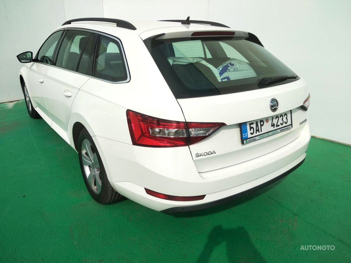 Škoda Superb, 2016 - pohled č. 3