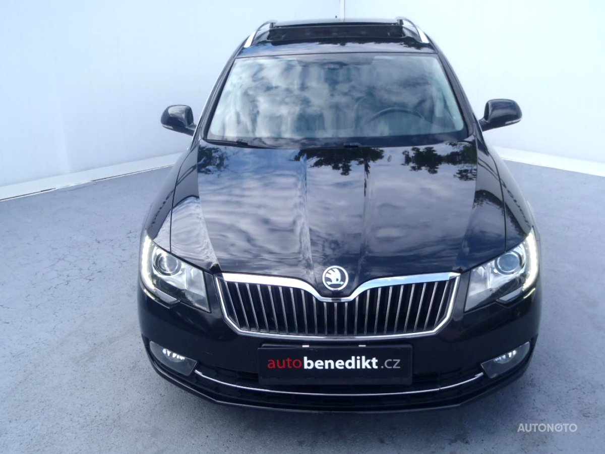 Škoda Superb, 2014 - pohled č. 2