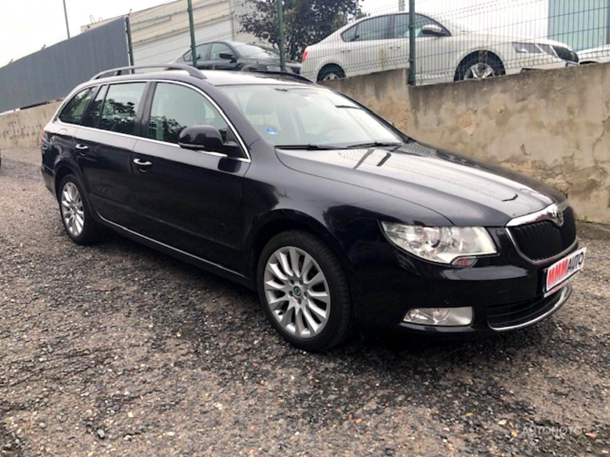 Škoda Superb, 2012 - pohled č. 2