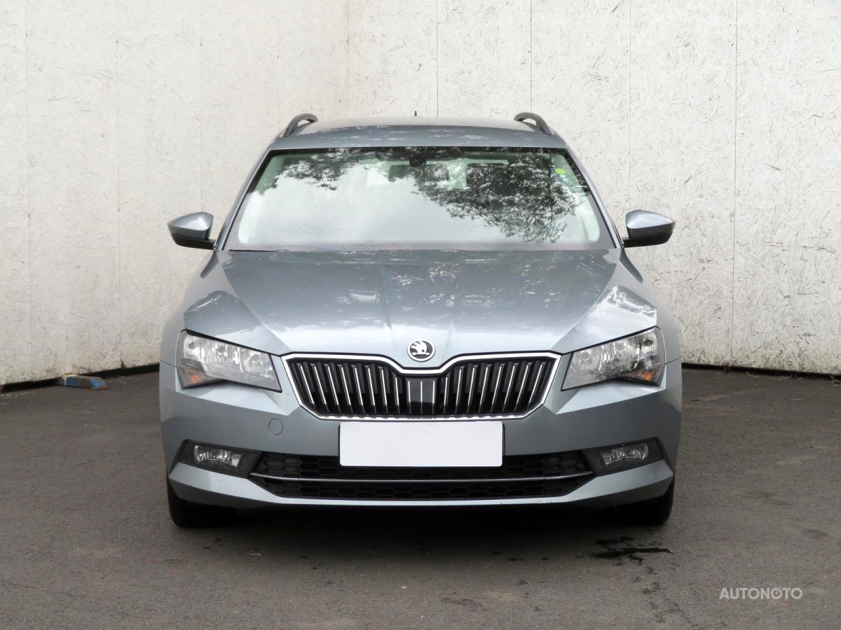 Škoda Superb, 2016 - pohled č. 2
