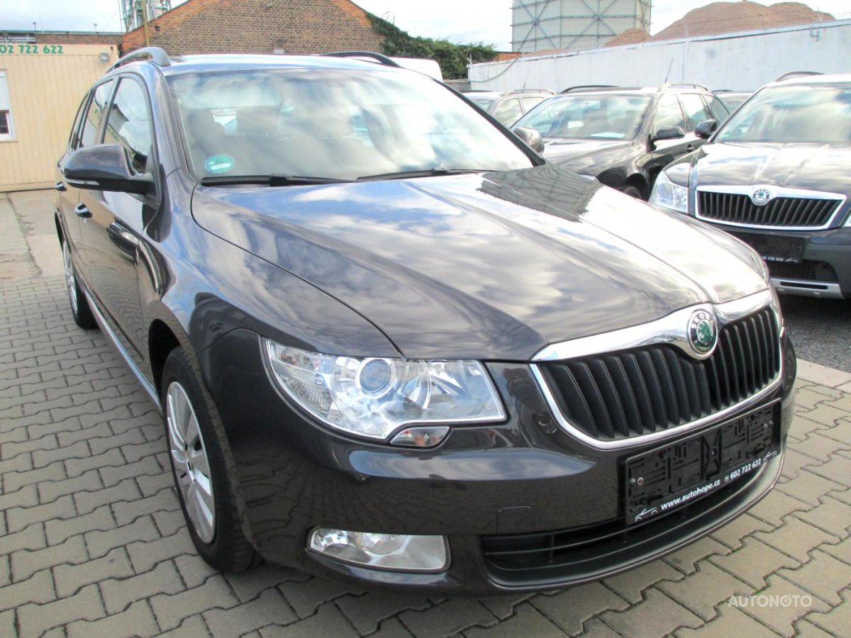 Škoda Superb, 2010 - celkový pohled