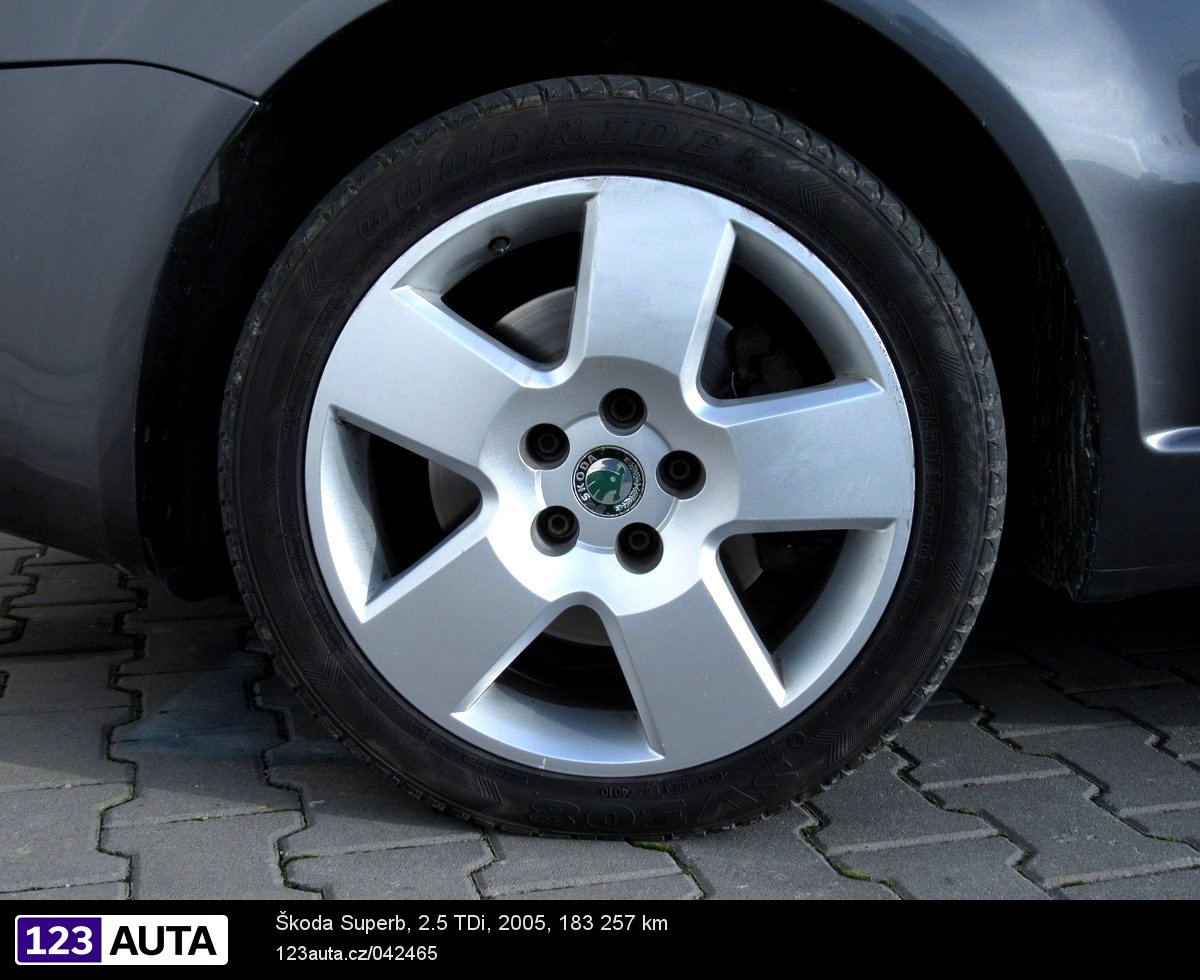 Škoda Superb, 2005 - pohled č. 11