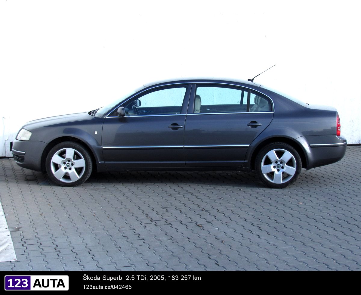 Škoda Superb, 2005 - pohled č. 8