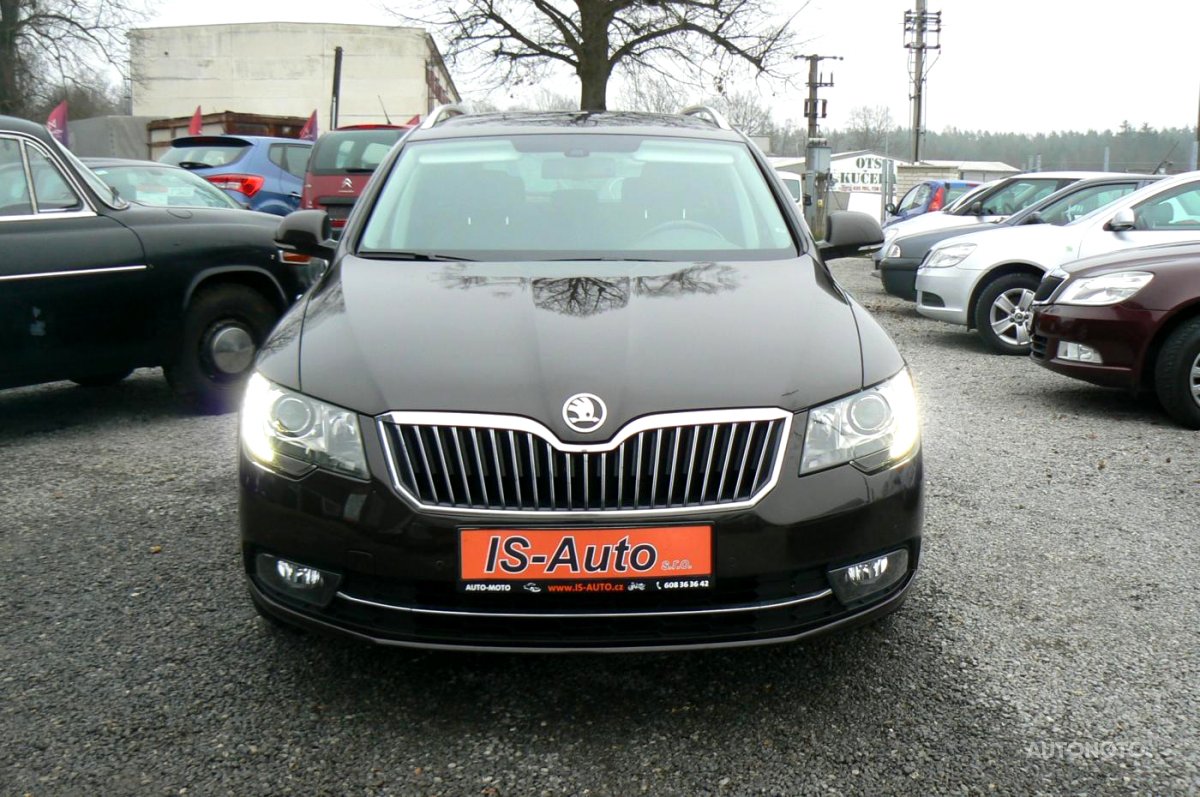 Škoda Superb, 2014 - pohled č. 3