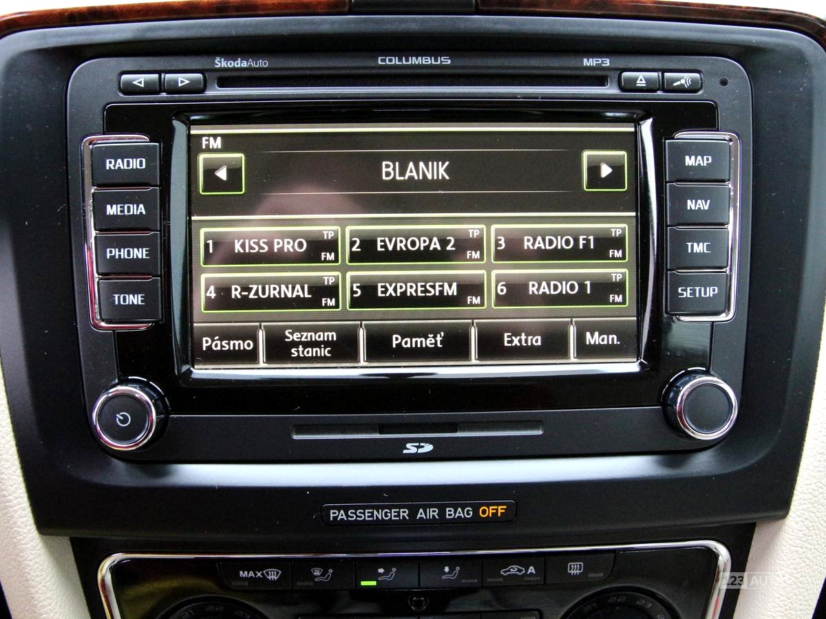 Škoda Superb, 2012 - pohled č. 23