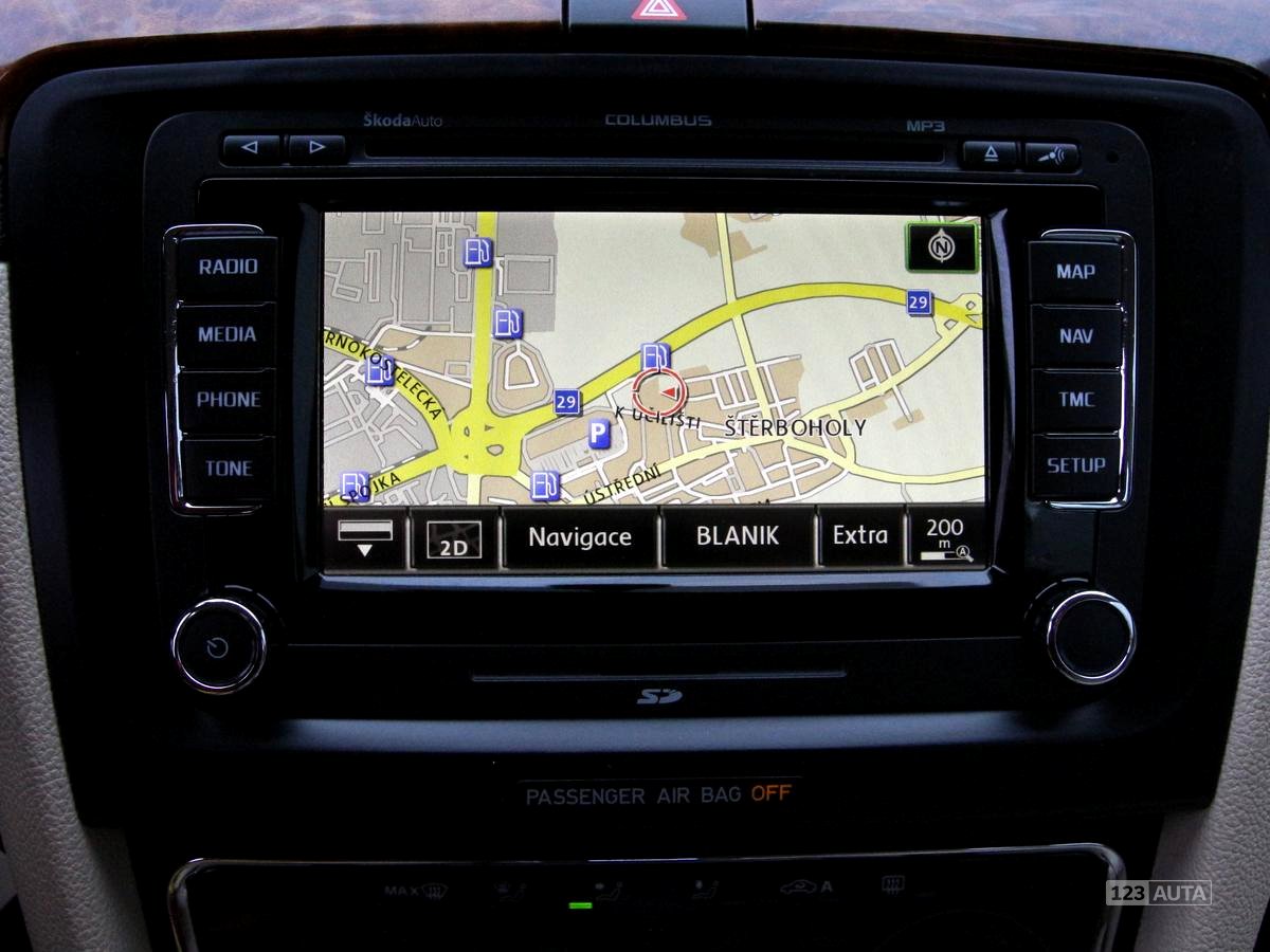 Škoda Superb, 2012 - pohled č. 24