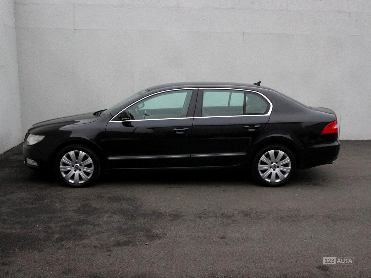Škoda Superb, 2012 - pohled č. 8