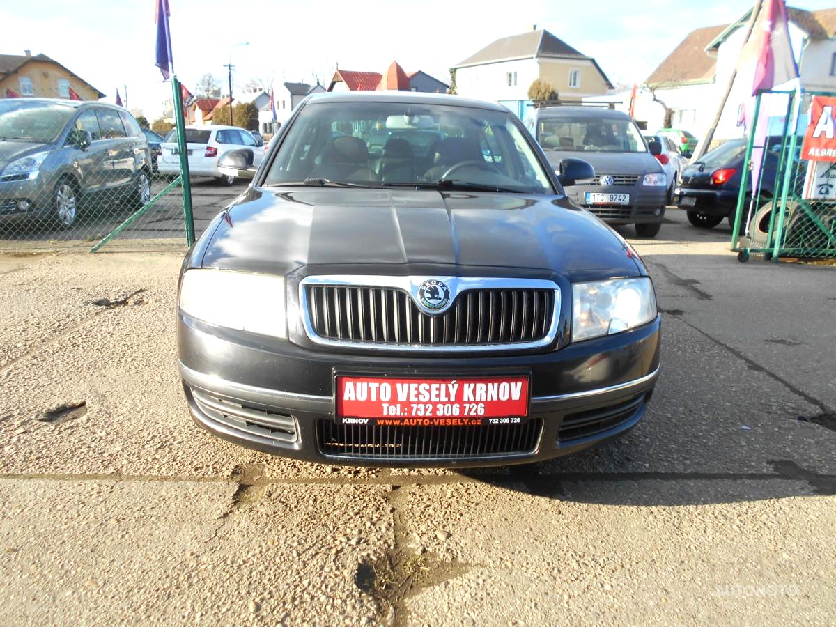 Škoda Superb, 2007 - pohled č. 3