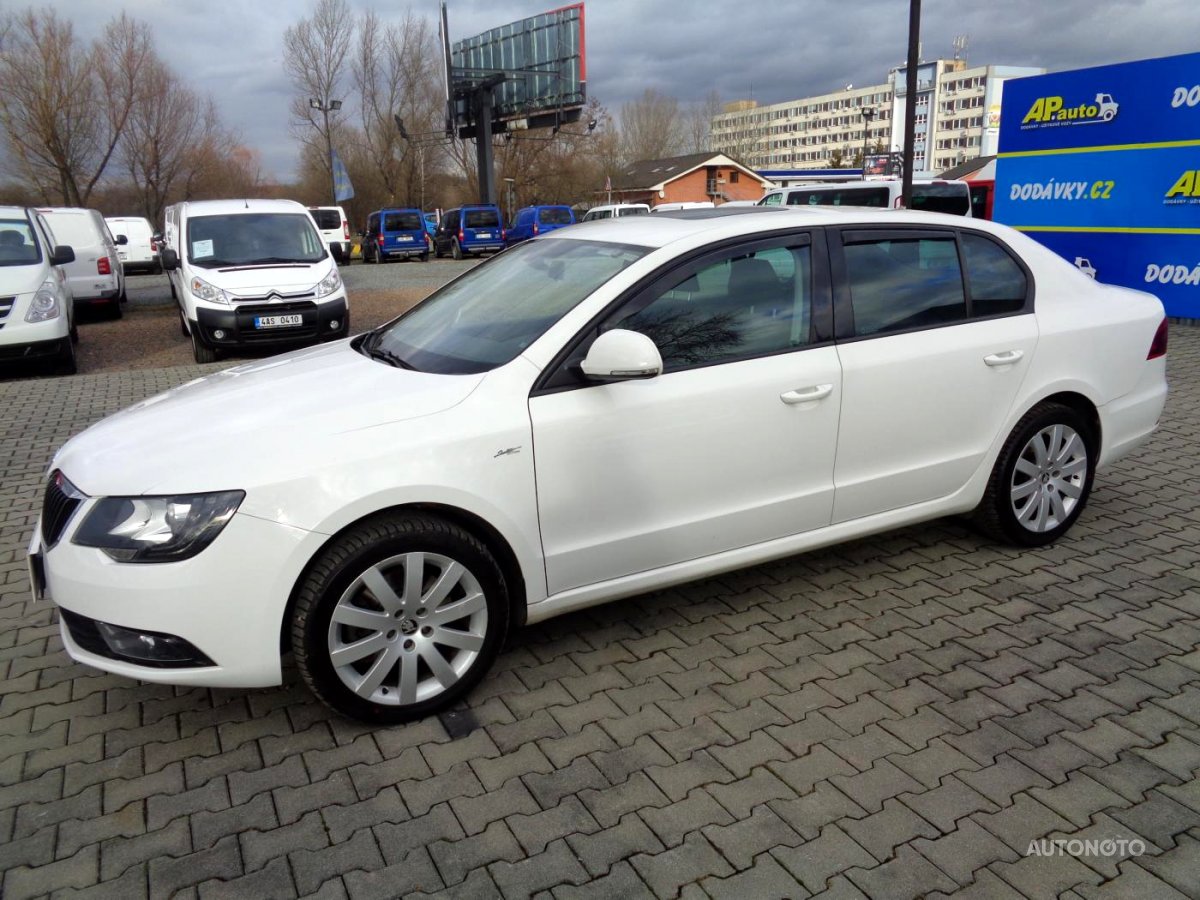 Škoda Superb, 2013 - pohled č. 3