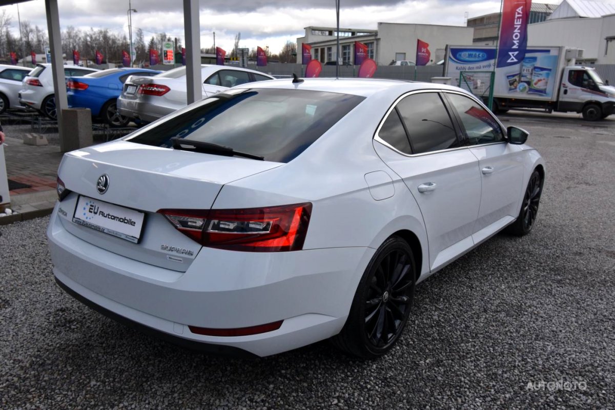 Škoda Superb, 2018 - pohled č. 3