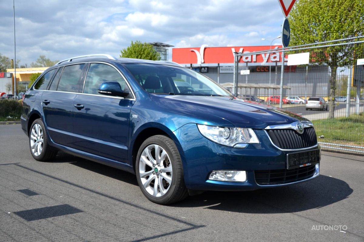 Škoda Superb, 2012 - pohled č. 3