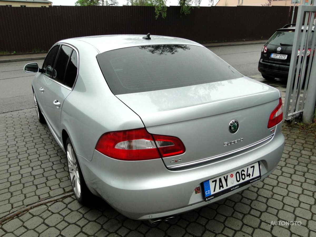 Škoda Superb, 2013 - pohled č. 3