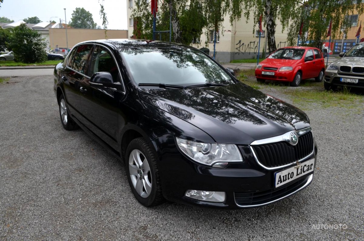 Škoda Superb, 2011 - celkový pohled