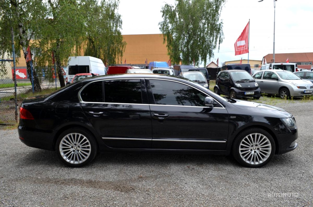 Škoda Superb, 2015 - pohled č. 2