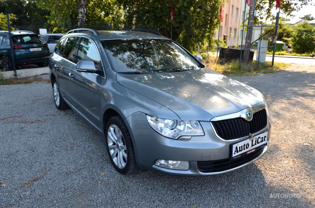 Škoda Superb, 2012 - celkový pohled