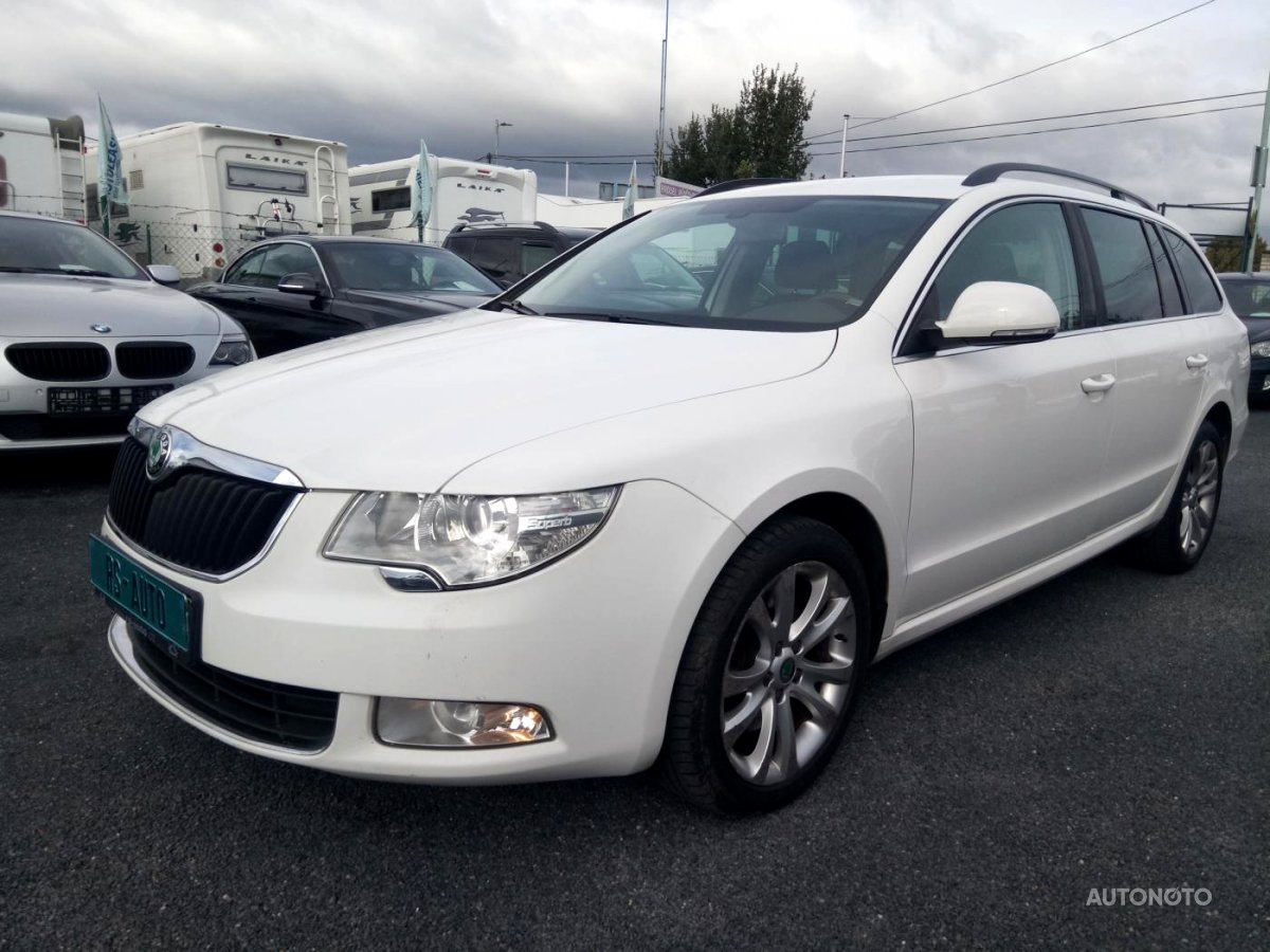 Škoda Superb, 2011 - celkový pohled