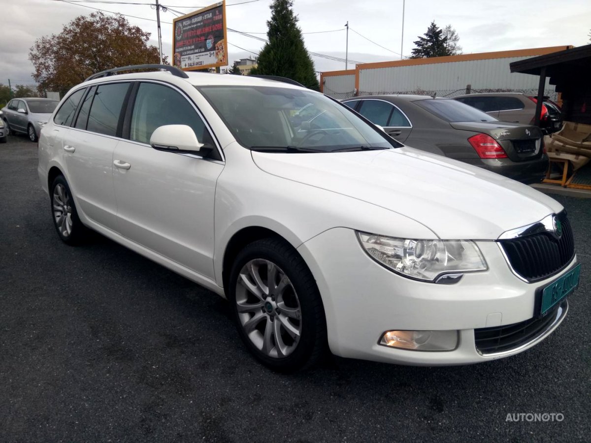 Škoda Superb, 2011 - pohled č. 3