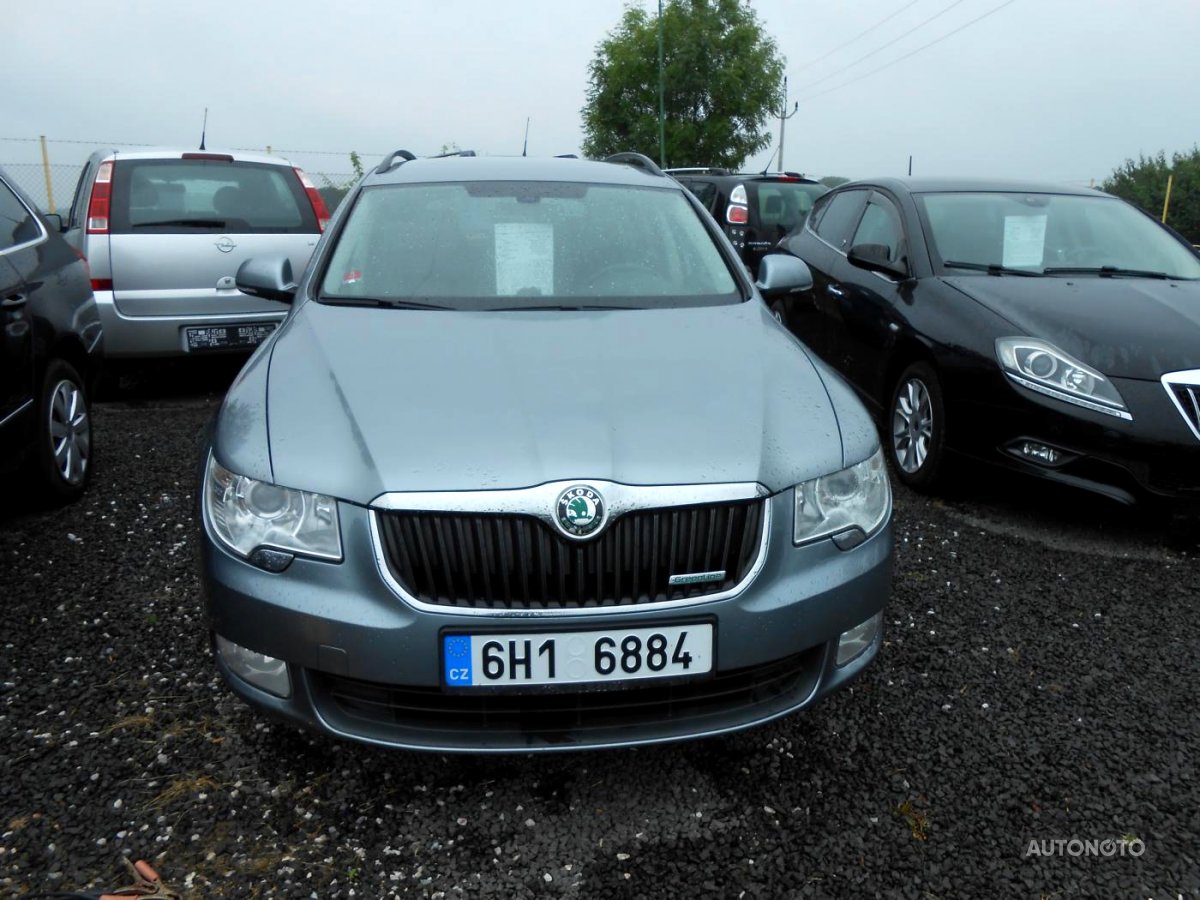 Škoda Superb, 2011 - pohled č. 2