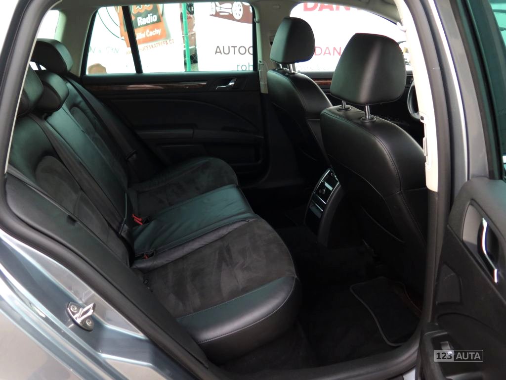 Škoda Superb, 2010 - pohled č. 15