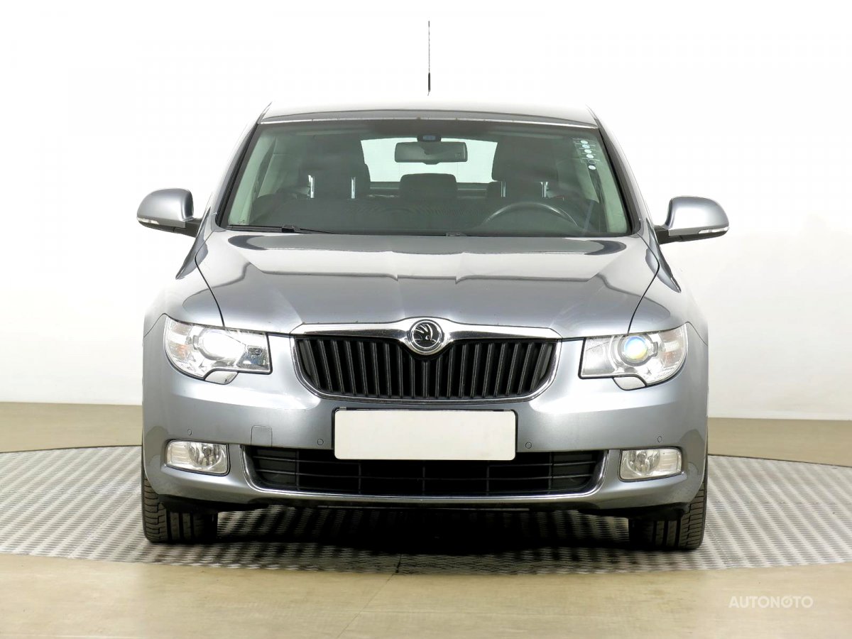 Škoda Superb, 2009 - pohled č. 2