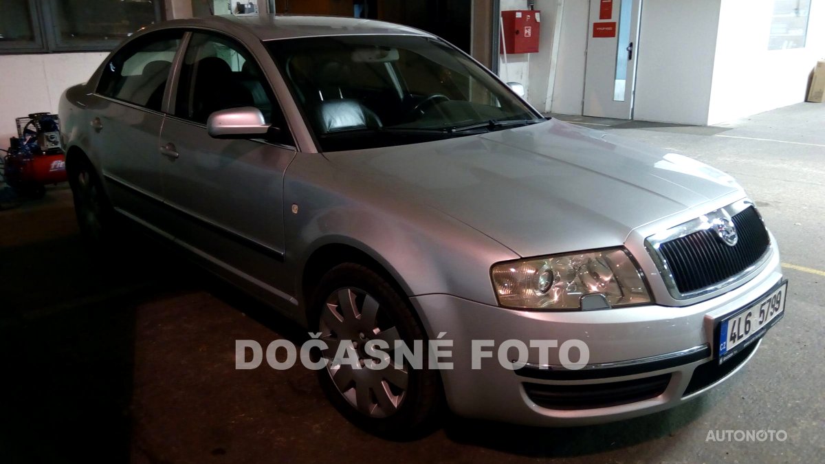 Škoda Superb, 2002 - celkový pohled