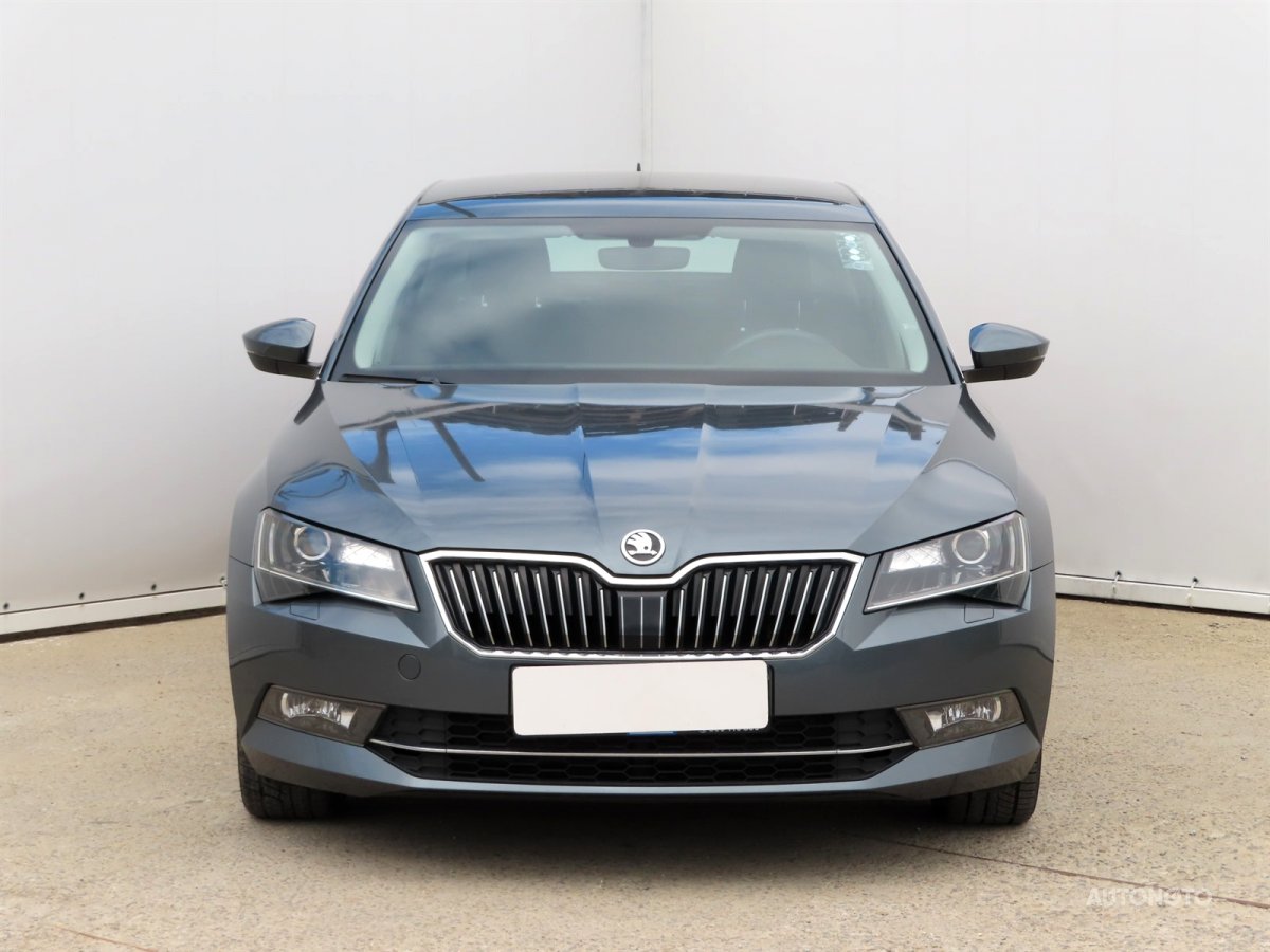 Škoda Superb, 2018 - pohled č. 2
