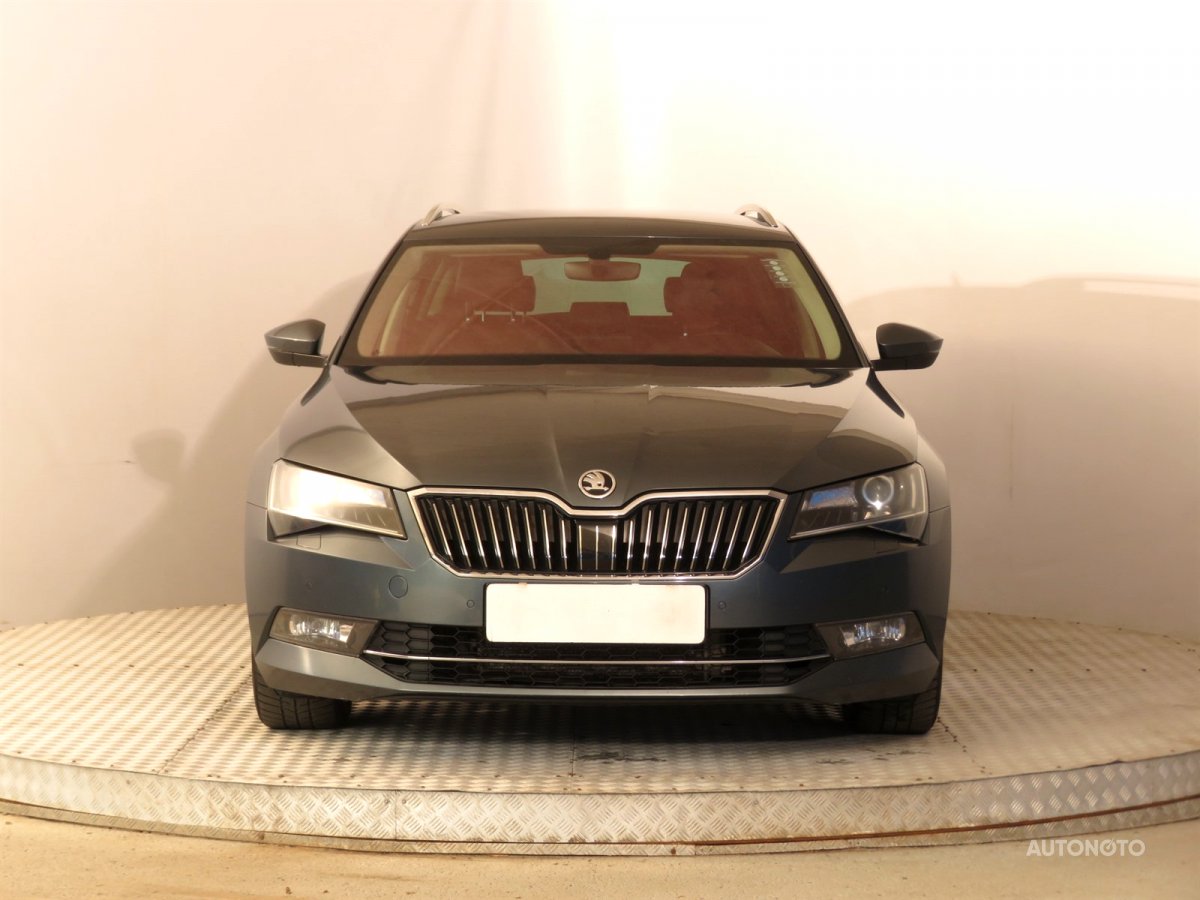 Škoda Superb, 2016 - pohled č. 2