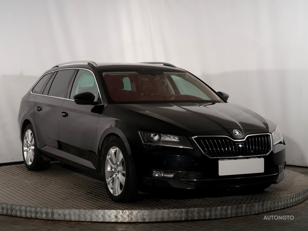 Škoda Superb, 2015 - celkový pohled