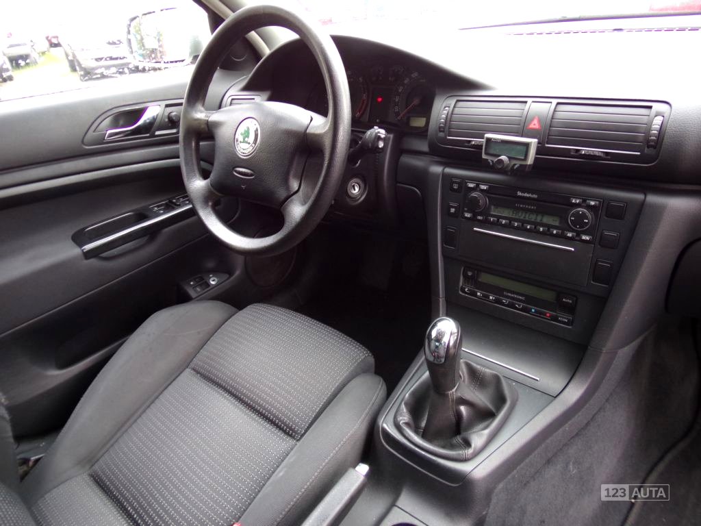 Škoda Superb, 2005 - pohled č. 11