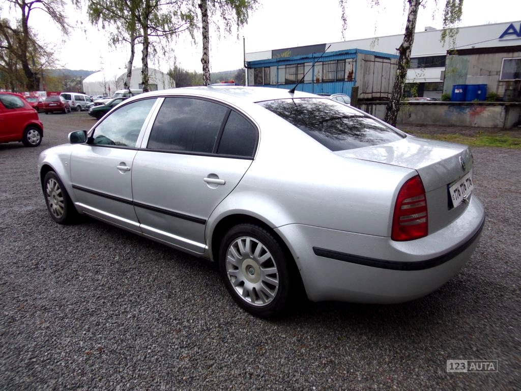 Škoda Superb, 2005 - pohled č. 5