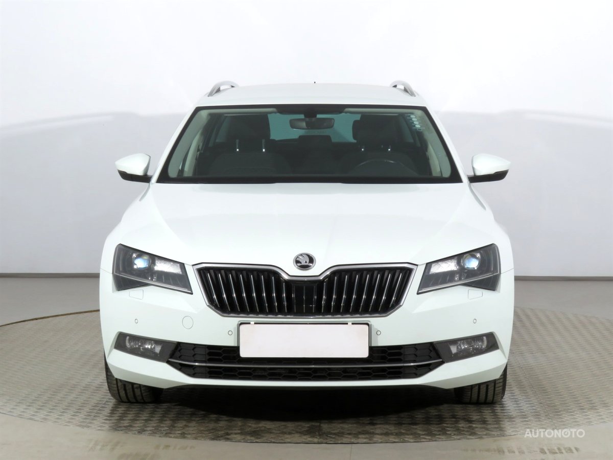 Škoda Superb, 2017 - pohled č. 2
