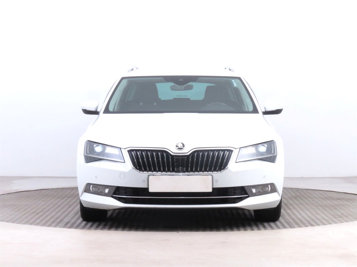 Škoda Superb, 2015 - pohled č. 2