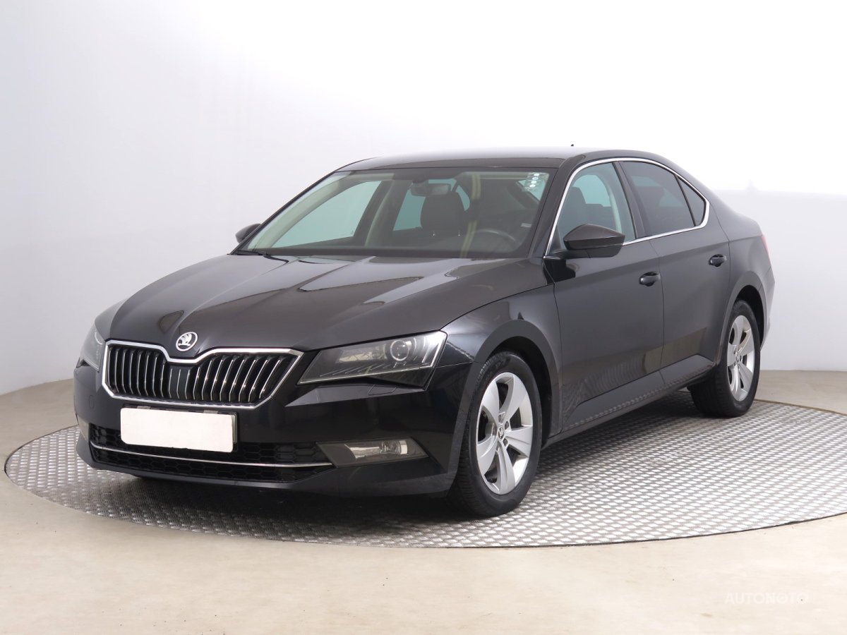 Škoda Superb, 2016 - pohled č. 3