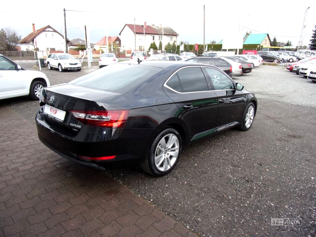 Škoda Superb, 2015 - pohled č. 4