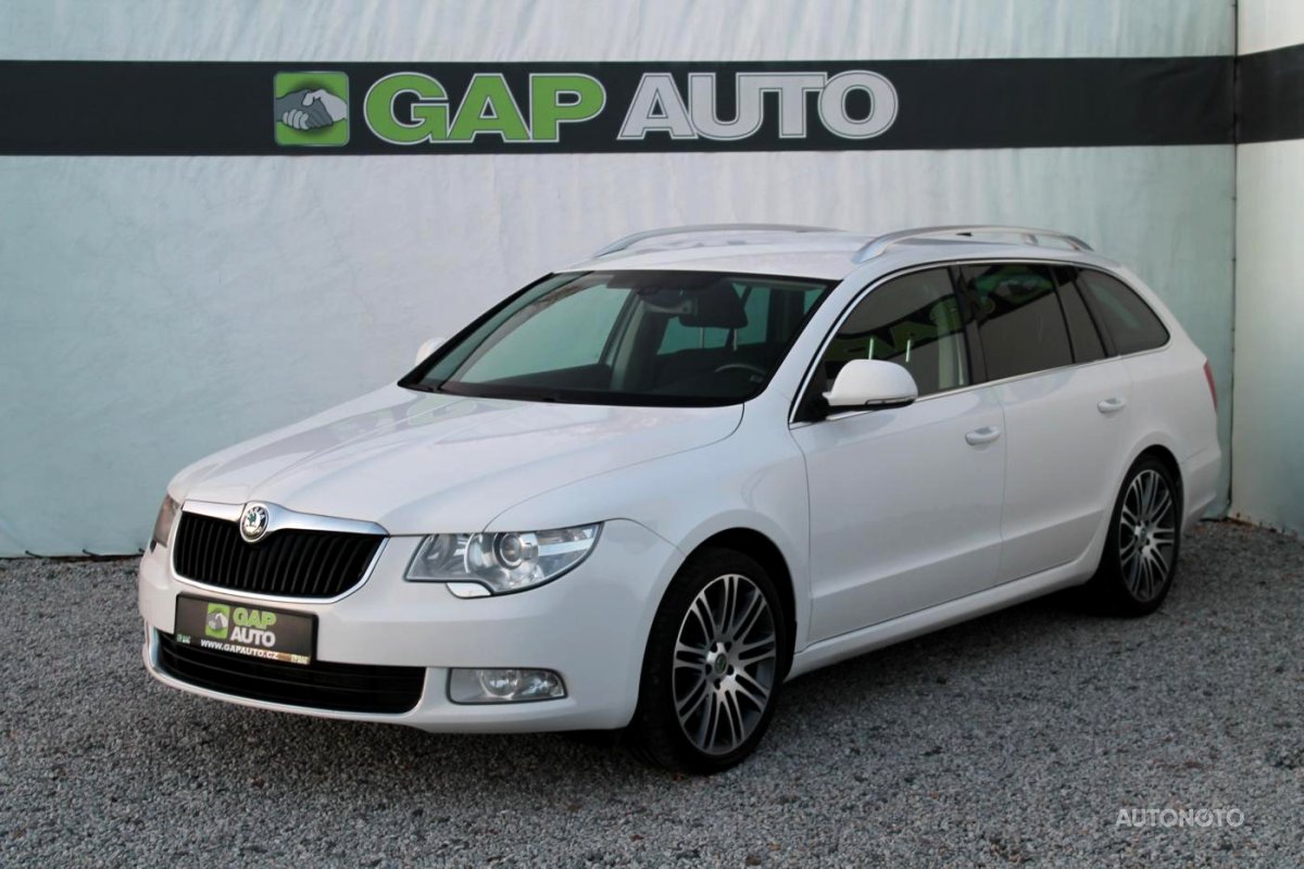 Škoda Superb, 2012 - pohled č. 3