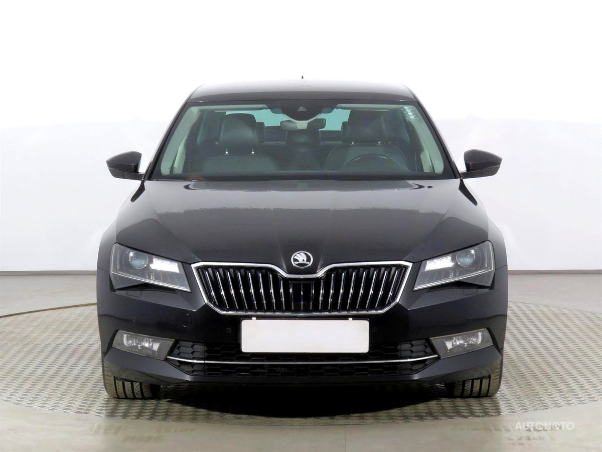 Škoda Superb, 2017 - pohled č. 2